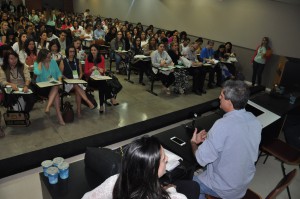 2º dia do Congresso Brasileiro de Psicologia Organizacional e do Trabalho é marcado por debates