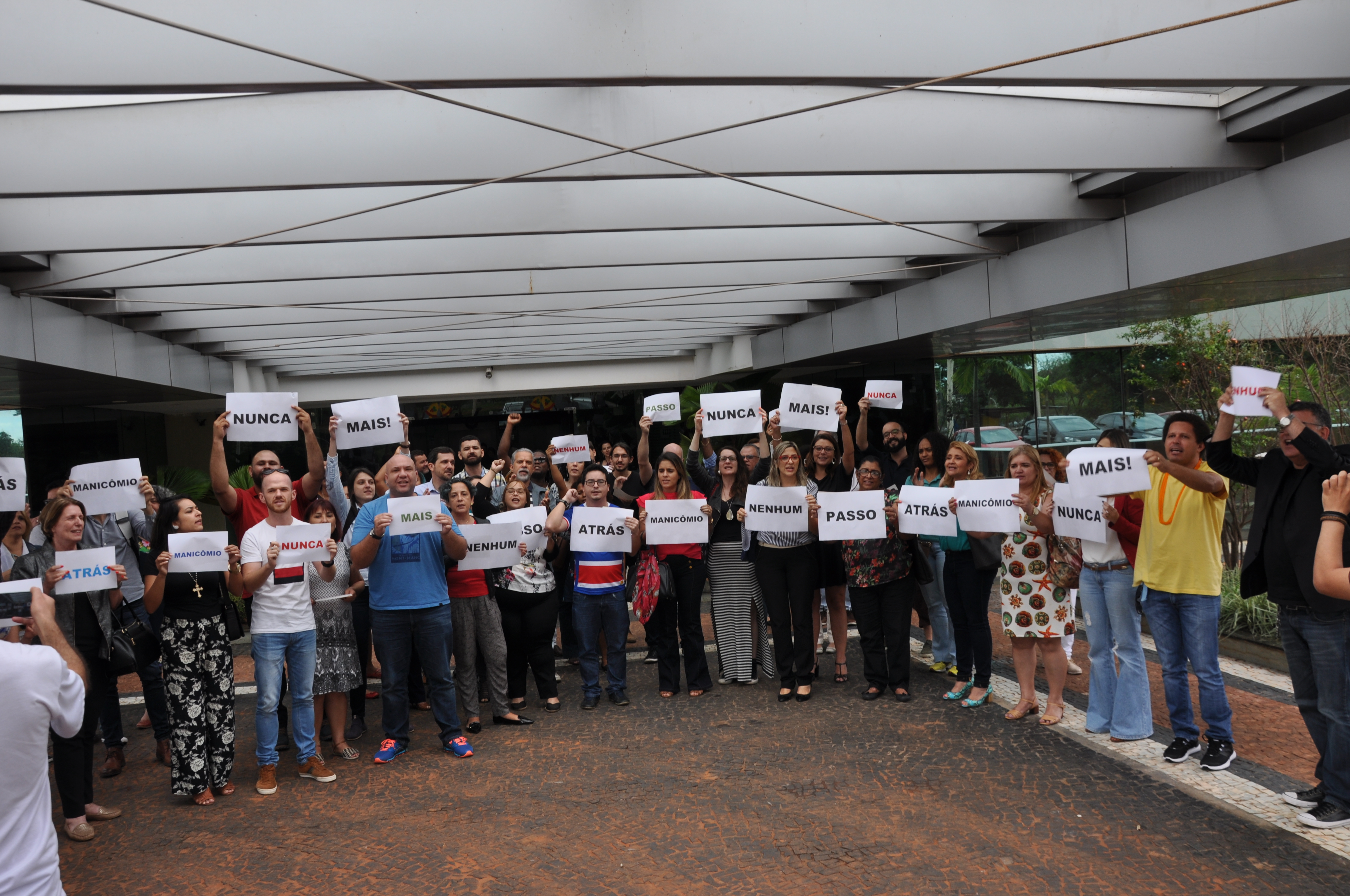 Ato na Apaf contra mudanças na política de Saúde Mental